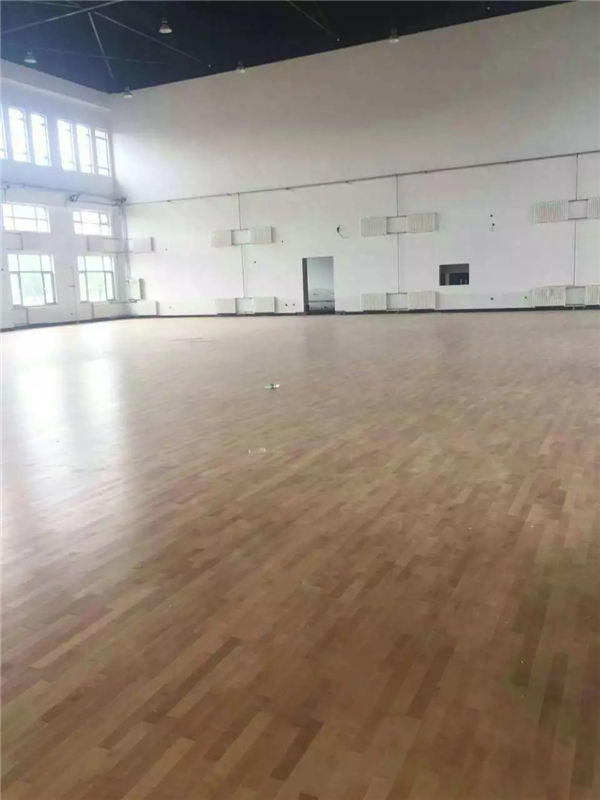 双城空军学院体育场 (5)